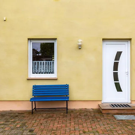 In Der Naehe Von *